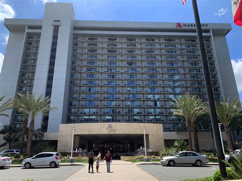 Detailed review & photos “Anaheim Marriott” – Fish&Tips