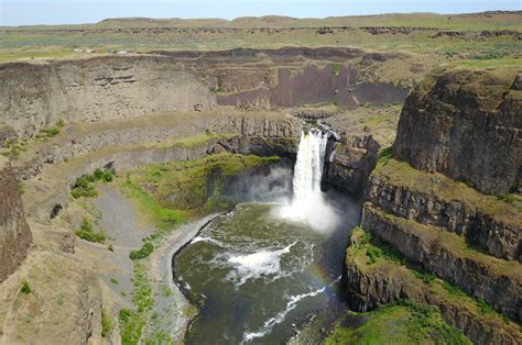 Palouse Falls reopened Tuesday morning after recent drowning death ...