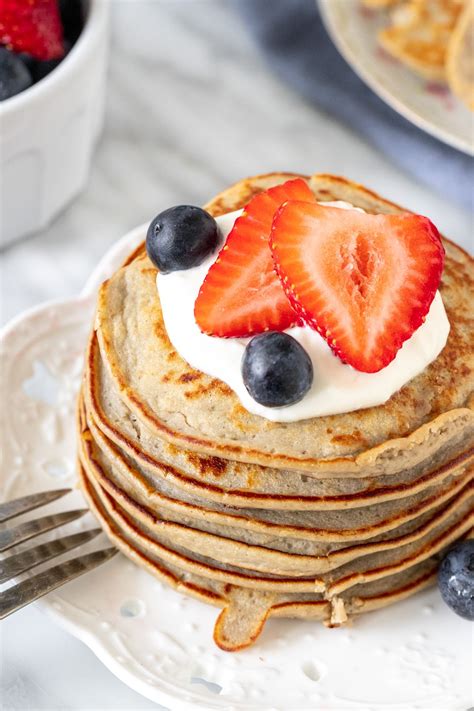 Healthy and Easy Protein Pancakes Recipe | YellowBlissRoad.com