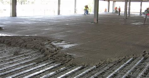 Types Of Concrete For Metal Decking: Structural Vs. Non-Structural Insulating