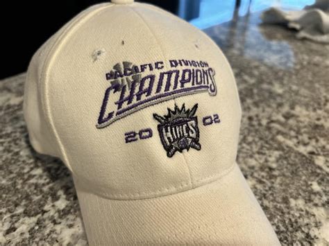 Representing the new Pacific Division Champs : r/kings