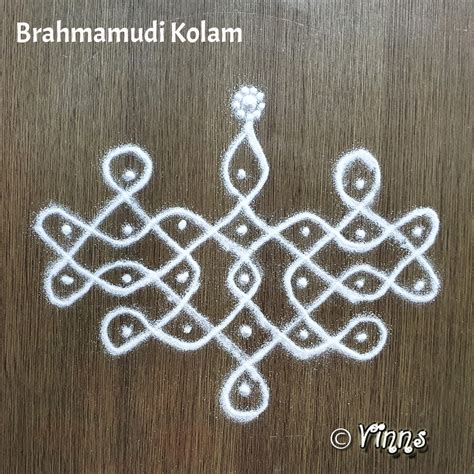 Top 999+ simple rangoli images with dots – Amazing Collection simple ...