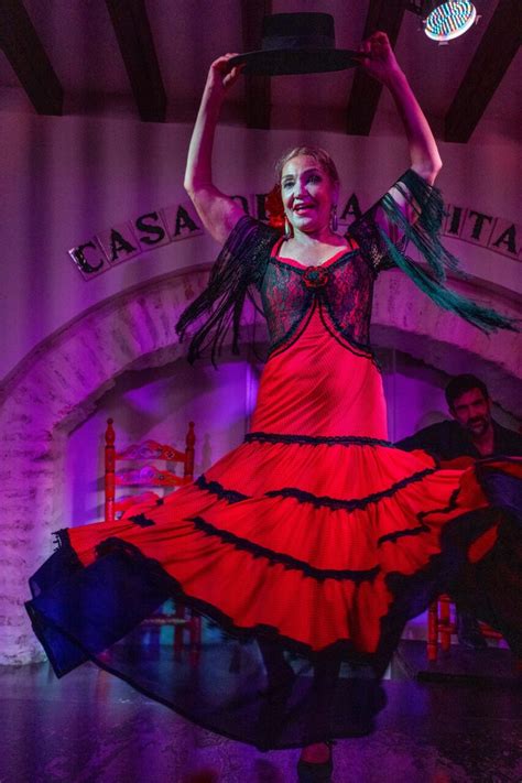 UNVEILING THE MAGIC OF FLAMENCO SHOWS IN SEVILLE - THE MAP CHASERS: OUR ...