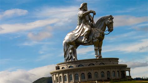 131 foot Genghis Khan Monument, Mongolia : MostBeautiful