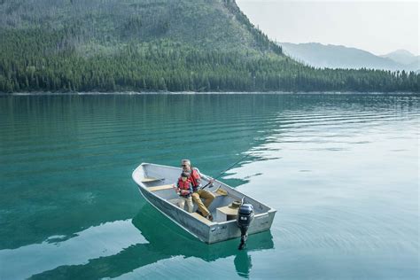 Lake Minnewanka Fishing: Banff National Park Guided Fishing Tours