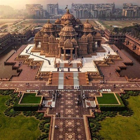 Akshardham Temple, New Delhi : pics Indian Temple Architecture, India ...