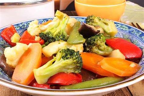 Chinese stir fried mixed vegetables - Recipe Petitchef