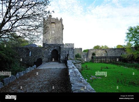 Aughnanure Castle, Oughterard, County Galway, Ireland Stock Photo - Alamy