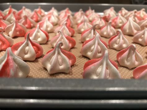 Easily Make Give Me Some Sweet Meringue Kisses - Jackson's Job