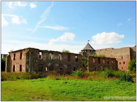 Ivangorod town fortress pictures · Russia Travel Blog