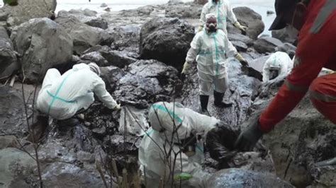 Clean-up launched after Philippines oil spill | news.com.au — Australia ...