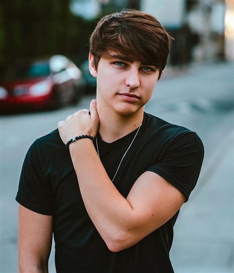 Colby Brock Age, Height, Weight, Net Worth 2022 - World-Celebs.com