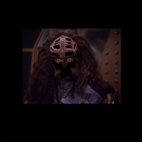 Gowron Eyes - FACEinHOLE