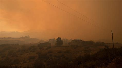 Colorado Wildfire Grows Into Largest in State History - The New York Times