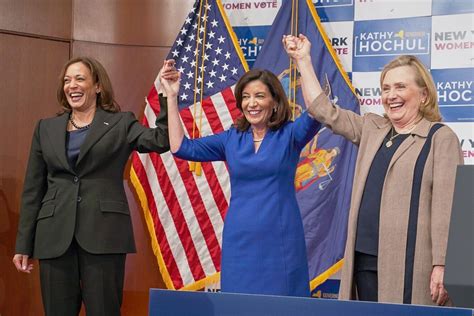 Hochul and Zeldin rely on big political names in final days of campaign ...