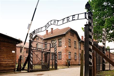 Auschwitz concentration camp - Wikiwand