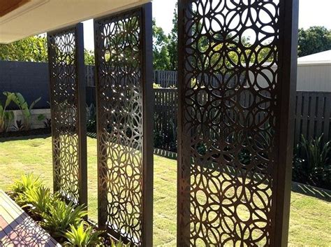 Outdoor Lattice Privacy Screen | Privacy screen outdoor, Metal screen ...