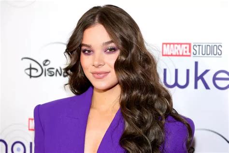 Hailee Steinfeld Age, Height, Net Worth, Boyfriend and Movies