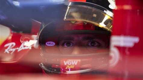 Carlos Sainz admits 'concept problem' with 2023 Ferrari | F1 News