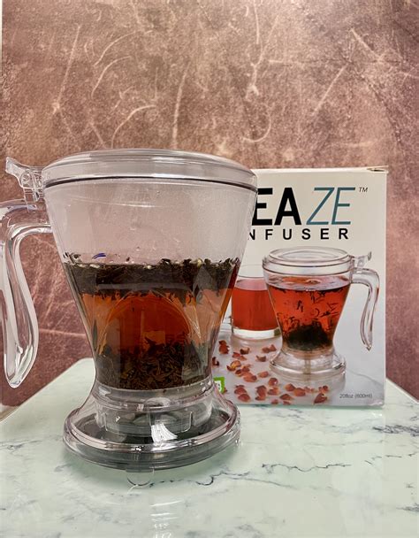 How to Steep Loose Leaf Tea with TEAZE Infuser | Royal Cup Coffee