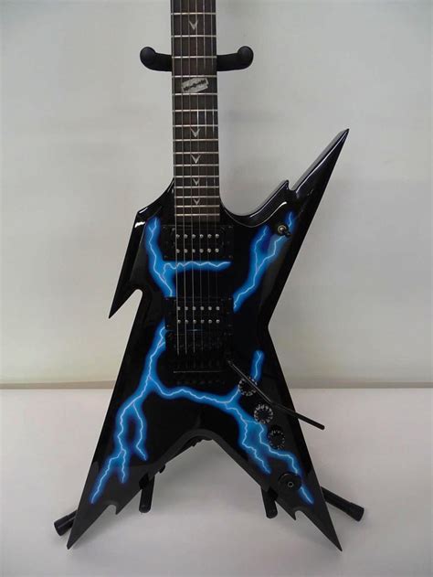 Lot - DEAN DIMEBAG RAZORBACK ELECTRIC GUITAR