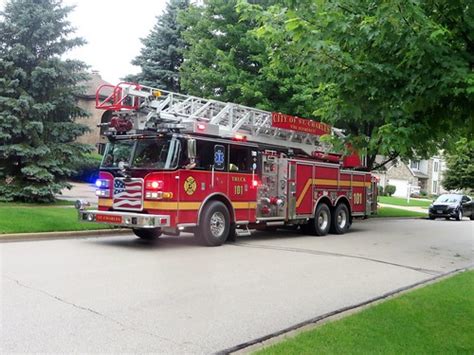 IL - St. Charles Fire Department | Truck 101 | Inventorchris | Flickr