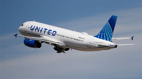 United Airlines flight headed to Brussels returns to Newark Airport ...