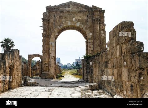 The historic ruins at Tyre, Lebanon Stock Photo - Alamy