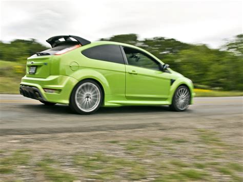 Ford Focus RS - specs, photos, videos and more on TopWorldAuto