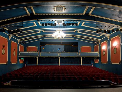 Woodbridge Riverside 3557 | The Riverside Theatre now seats … | Flickr