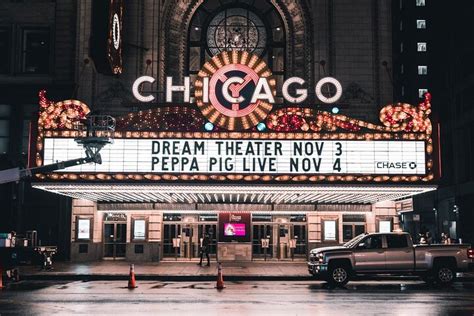 Discovering Chicago through Iconic Movie Scenes with Self-Guided Audio Tour