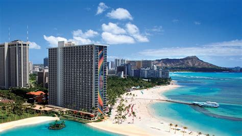 Waikiki Beach Hotels, Hilton Hawaiian Village Waikiki, Honolulu Hotels ...