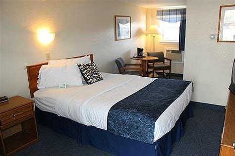 Newport City Inn & Suites - UPDATED 2022 Prices, Reviews & Photos ...