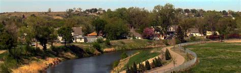 Minot, North Dakota Travel and Vacation Guide - Visitor Information