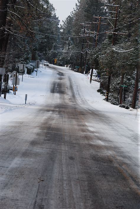 Snowfall ushered in 2015 • Idyllwild Town Crier