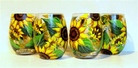 Sunflowers Hand Painted Set of 4 21 oz. Stemless Wine | Etsy | Paint set, Fall tableware ...
