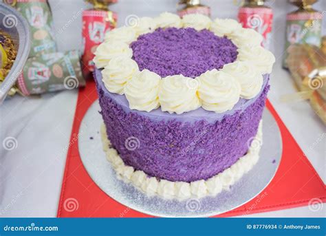 Purple Yam cake stock photo. Image of sponge, banana - 87776934