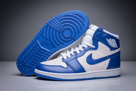 nike jordan homme blanche et bleu,Femme Homme Nike Air Jordan 1 Blanc Bleu - www.bleucameroun.fr