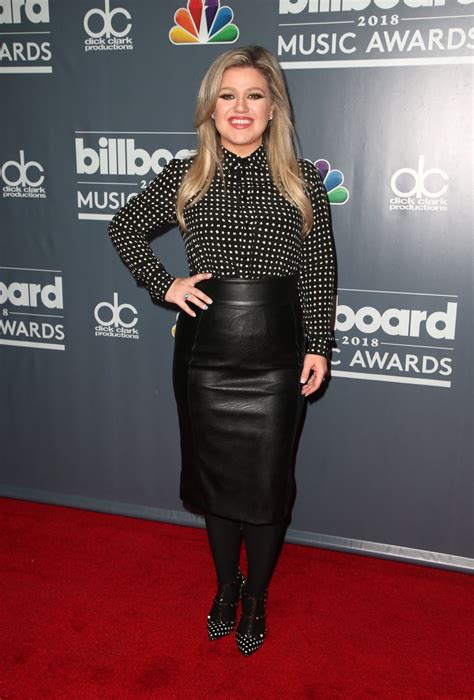 KELLY CLARKSON at Billboard Music Awards in Las Vegas 05/20/2018 – HawtCelebs