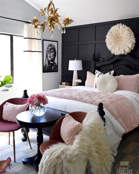 19 Amazing Glam Bedrooms with Chic Style