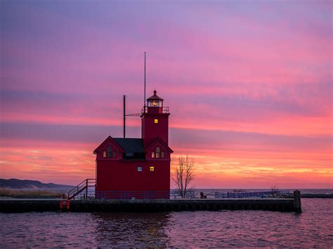 Sunset - Big Red Lighthouse Holland MI | Lighthouse pictures, Holland michigan, Sunset