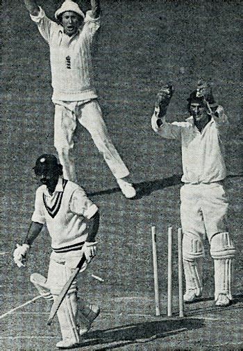 Gundappa Viswanath bowled by Underwood for 52 | ESPNcricinfo.com