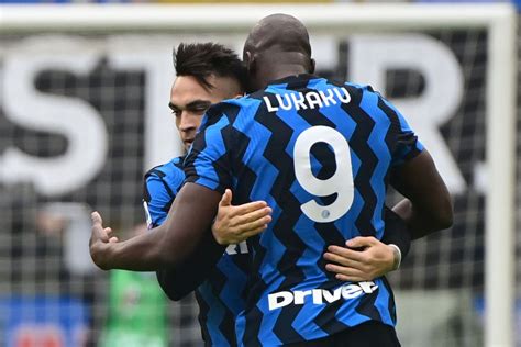 Photo - Romelu Lukaku & Lautaro Martinez Star As Inter Promote New ...