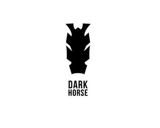 Dark Horse Wine Logo