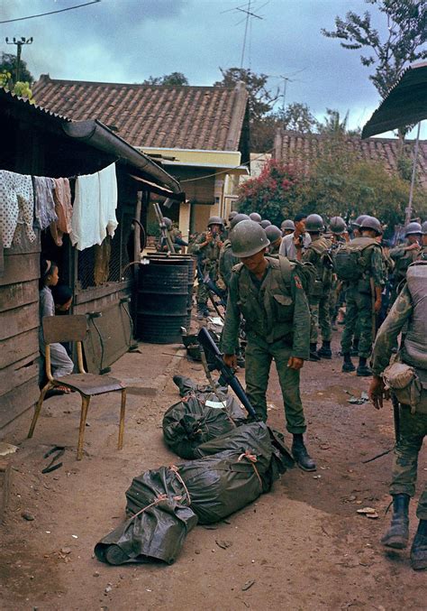 Vietnam War 1968 - Tet Offensive AP834984974893 | Thi thể th… | Flickr