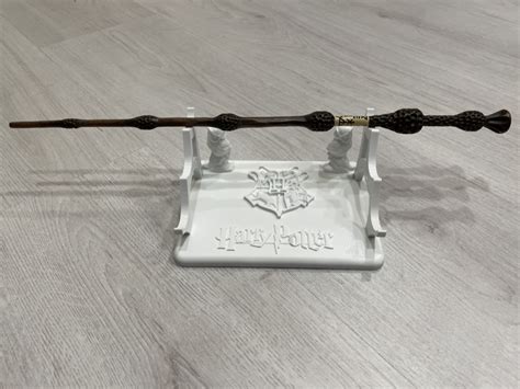 Harry Potter Wand Stand by Nellemar | Download free STL model ...