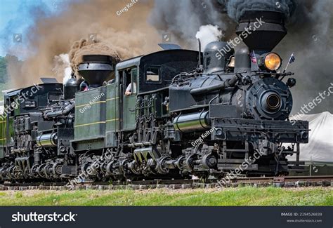 692 Old Steam Engine Head On Stock Photos, Images & Photography ...