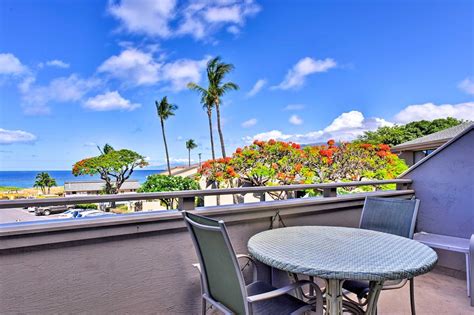 UPDATED 2020 - Bright Kihei Condo w/Lanai & Pool - 100ft to Beach ...