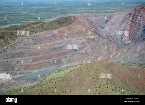 Argyle diamond mine hi-res stock photography and images - Alamy