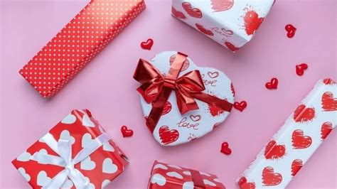 Valentine's Day 2023 gifting ideas: 5 tech gifts worth considering- Phones, speakers, and more ...